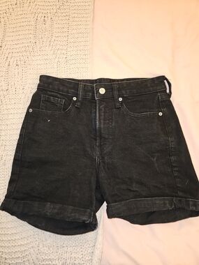 Old Navy Black Rolled-Hem Denim Shorts